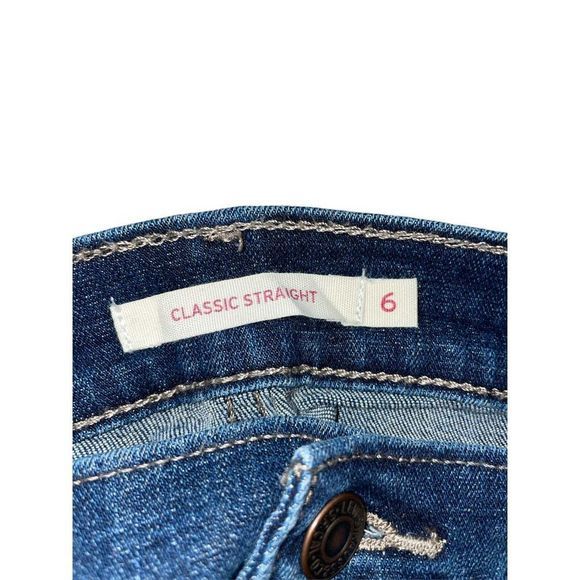 ❌SOLD❌ Levi’s Strauss & Company Classic Straight Size 6 - Picture 3 of 7